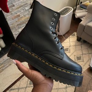 Dr Martens Jadon Womens Platform Boots
Worn Once Perfect Condition